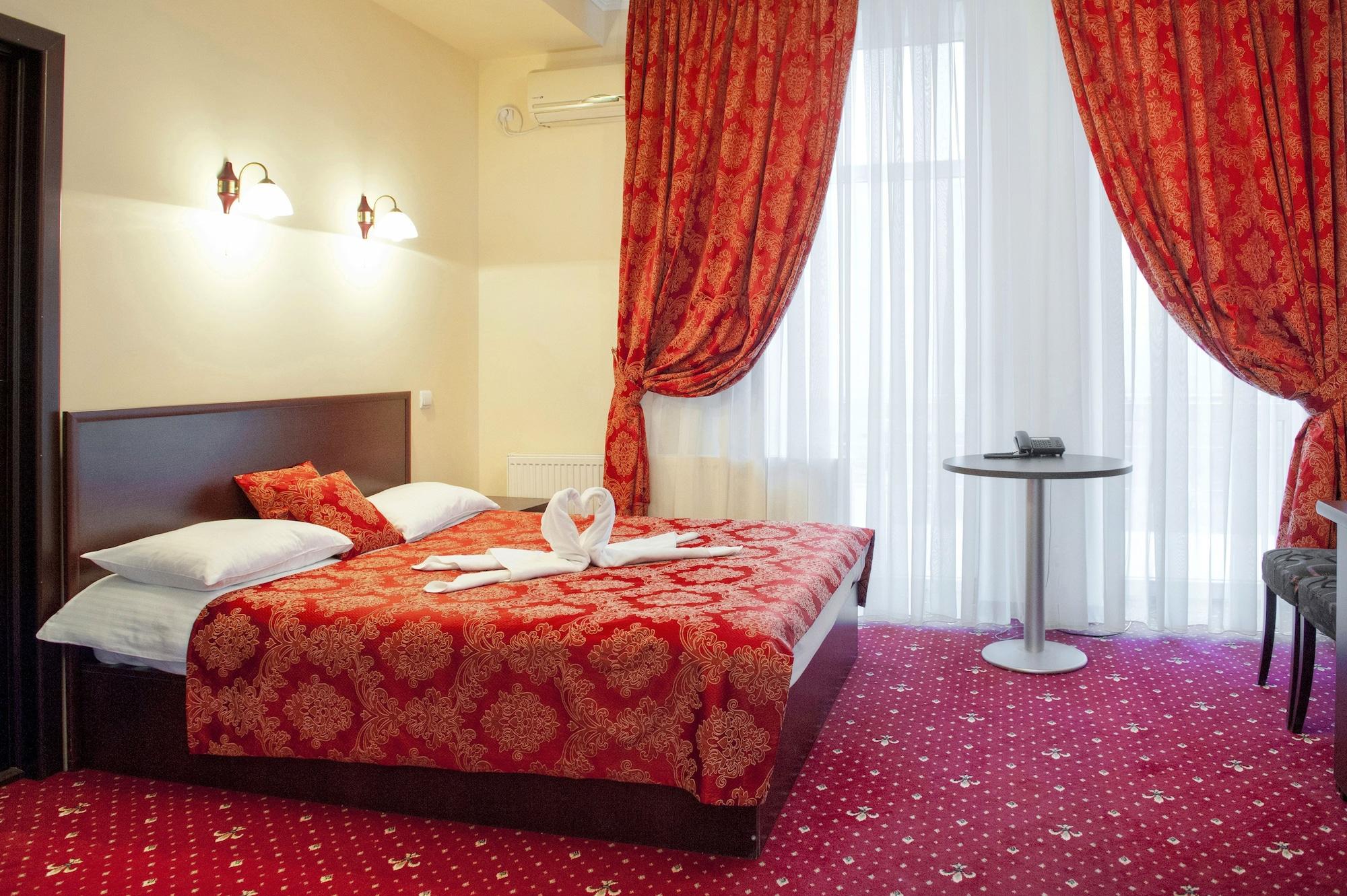 Manhattan Hotel & Restaurant Chişinău Extérieur photo
